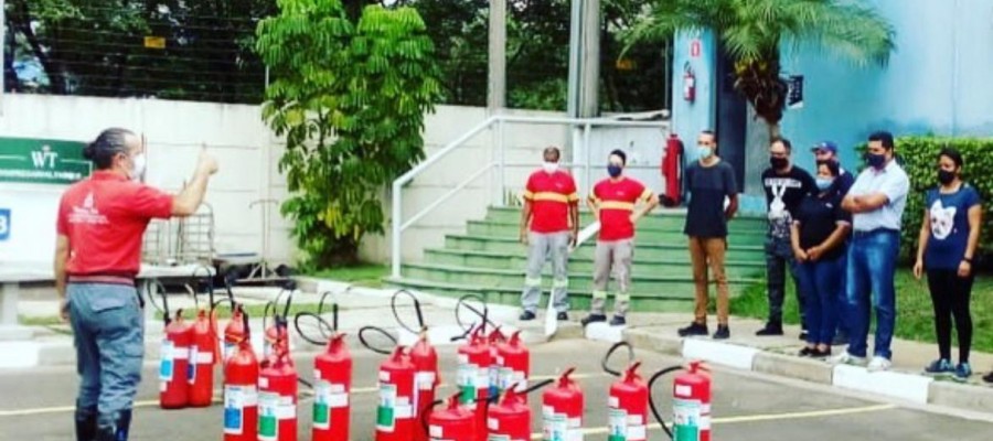 Imagem: Treinamento de brigada de incêndio no Jardim Anália Franco |Tecnofire